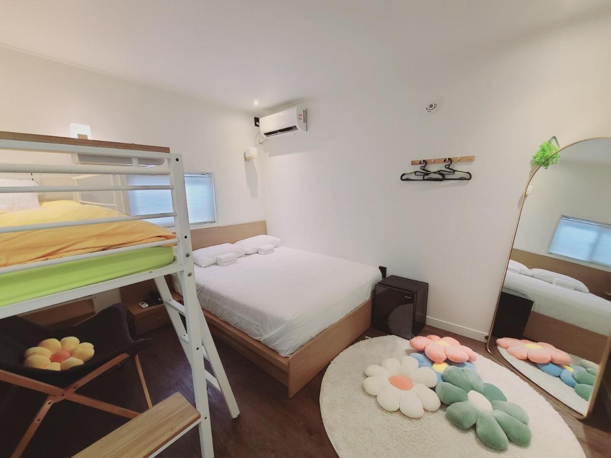 Bias K-Girl Guesthouse - Women Only Seoul Exterior photo