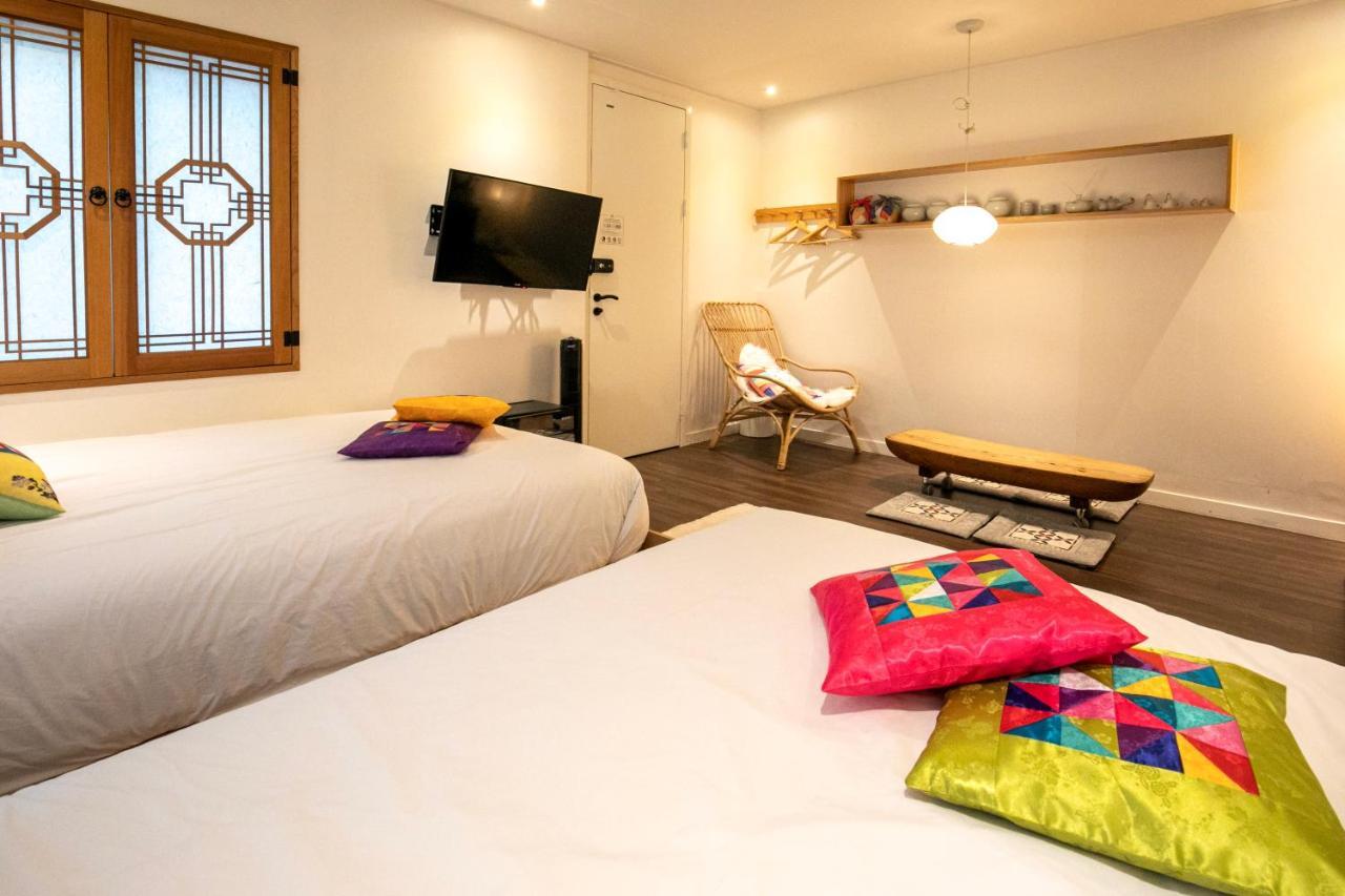 Bias K-Girl Guesthouse - Women Only Seoul Exterior photo